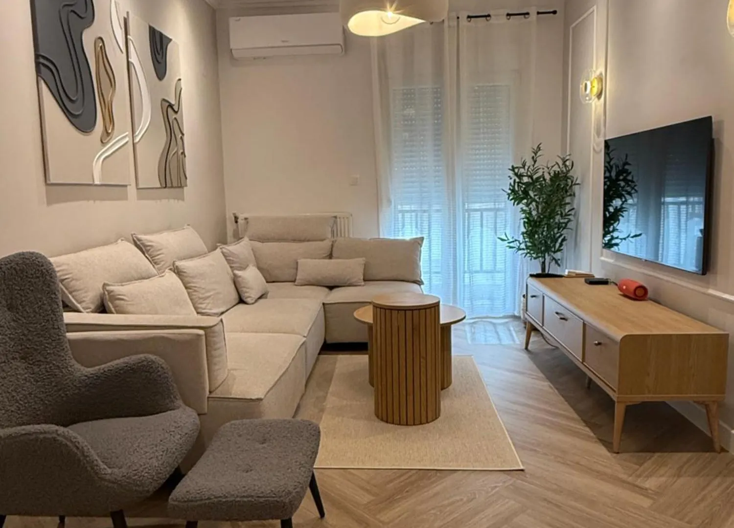 Homey Luxury 2 Bedroom Apartment Thessaloniki